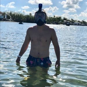 Meet your Posher, Justin